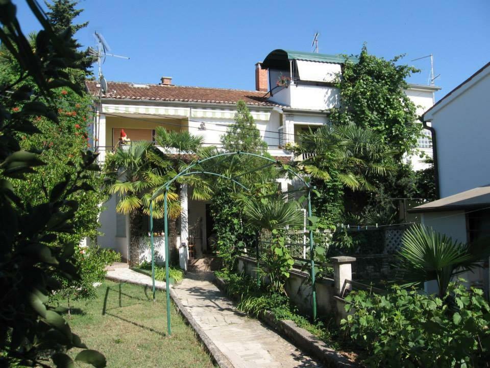 Apartment Jozefina Porec Ngoại thất bức ảnh